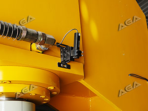 Splitter machine laser pointer