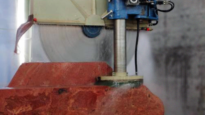 Marble cutting machine for travertine limestone sandstone